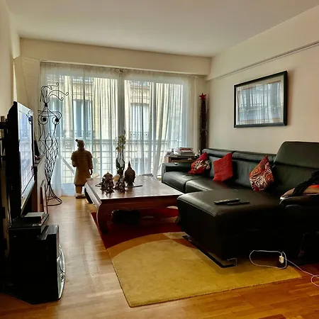 Luxury Near Eiffel Tower 2 Bedrooms Paris