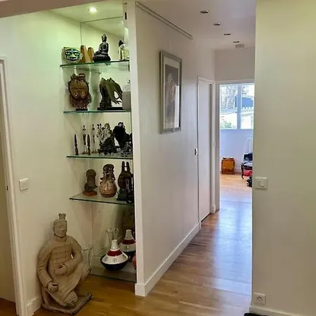 Apartment Luxury Near Eiffel Tower 2 Bedrooms